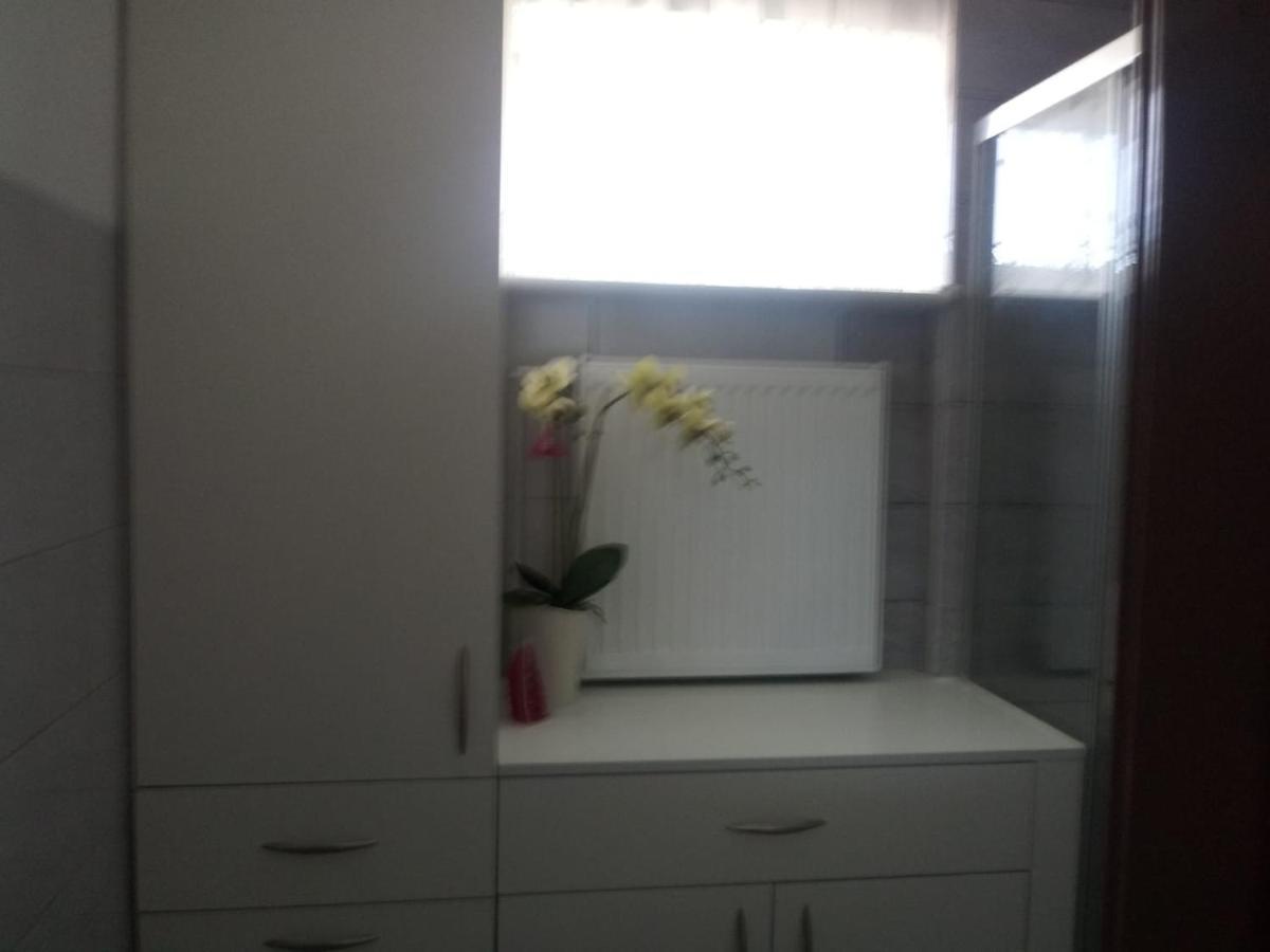 Boguchwaly Apartment Bagian luar foto